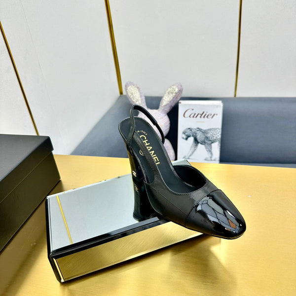 cc slingback pumps 90 in black lambskin and black patent calfskin 137448