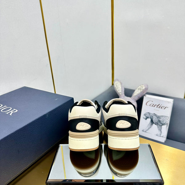 CD B57 Low-Top Sneaker In Black Calfskin 993820