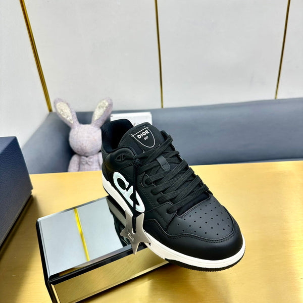CD B57 Low-Top Sneaker In Black Calfskin 993837