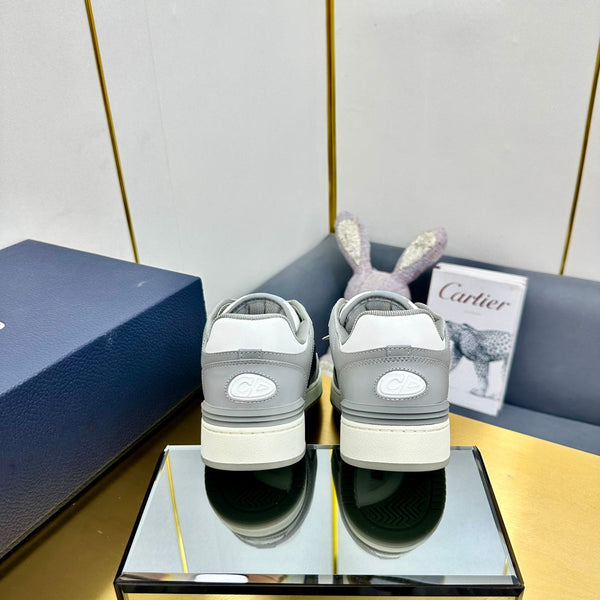 CD B57 Mid-Top Sneaker In Light Grey Calfskin 993841