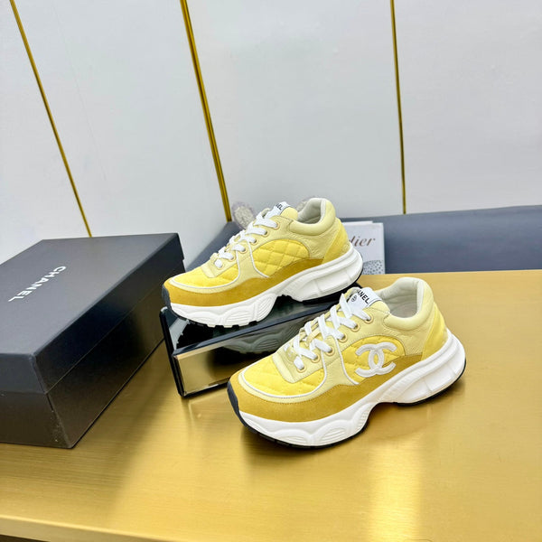 DAD SNEAKER IN AMBER YELLOW LAMBSKIN AND SUEDE