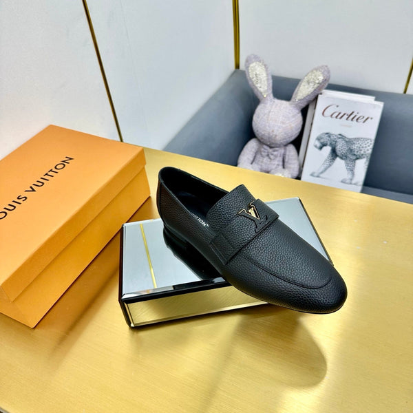 LV 25C Capri Loafer Black Wrinkled Cowhide 219929