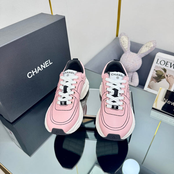 CC Sneaker Pink with Logo Cowhide 238620