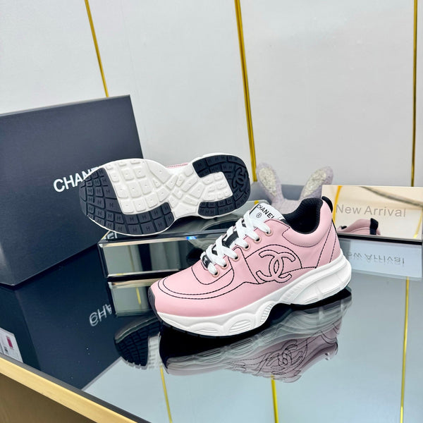CC Sneaker Pink with Logo Cowhide 238620