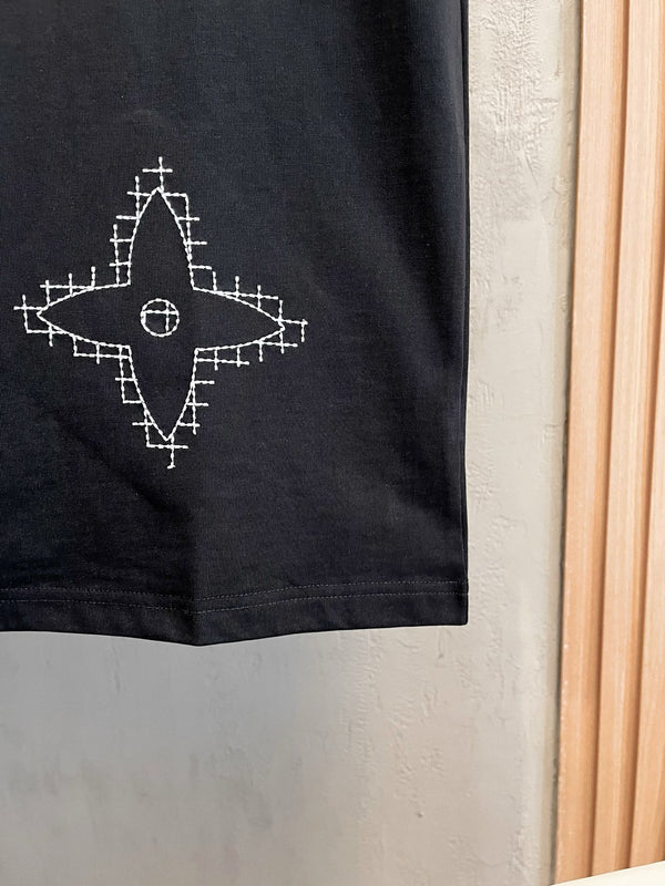 LV T-SHIRT IN BLACK PURE COTTON 238778