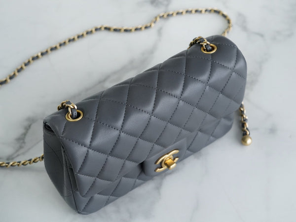 CLASSIC FLAP BAG MINI RECTANGE 20 ROCK GRAY LAMBSKIN GOLD HARDWARE