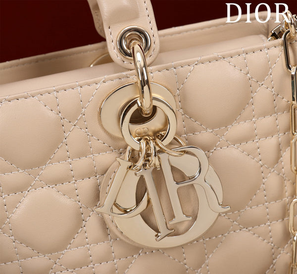 medium lady d-joy 26 light beige lambskin