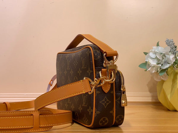 LV Nil Bd Brown Monogram Canvas 205328