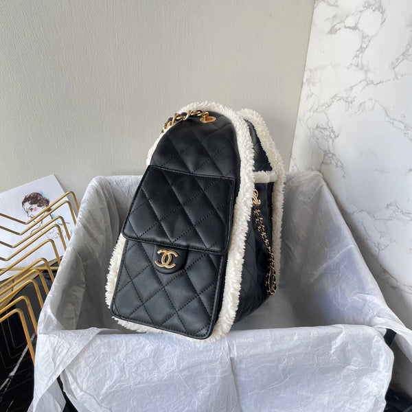 CC 25C Hobo Bag 30cm Black White Lambskin Gold Hardware