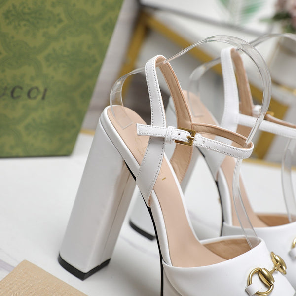 Sandali in pelle nera GG bianchi