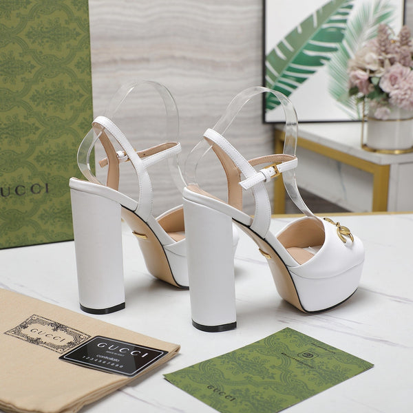 Sandali in pelle nera GG bianchi