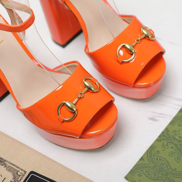 Sandali in pelle GG nera e arancione