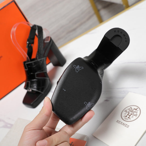 SANDALO ERIS 95 IN VITELLO NERO FANTASIA