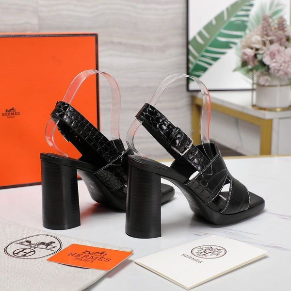 SANDALO ERIS 95 IN VITELLO NERO FANTASIA