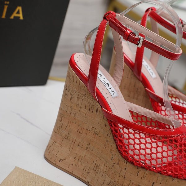 ALAIA WEDGE SANDAL IN CHERRY RED MESH AND BEIGE RUBBER