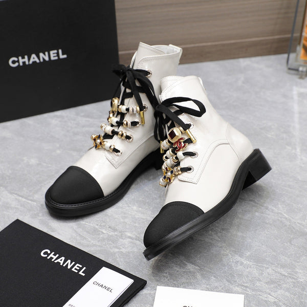 CC Ankle Boots 30mm White Wrinkled Cowhide