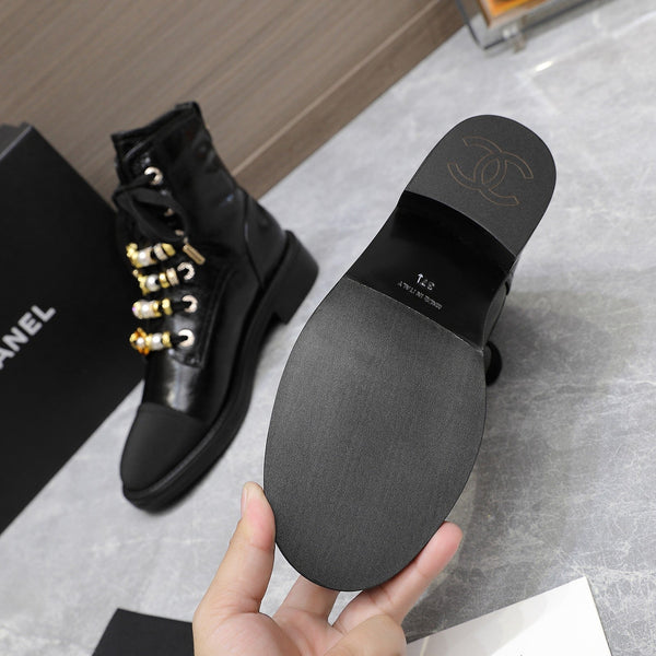 CC Ankle Boots 30mm Black Wrinkled Cowhide