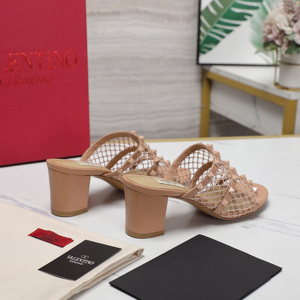 WOMEN'S BLACK ROCKSTUD DESERT SAND MESH SLIDER SANDAL WITH MATCHING STUDS 65 MM