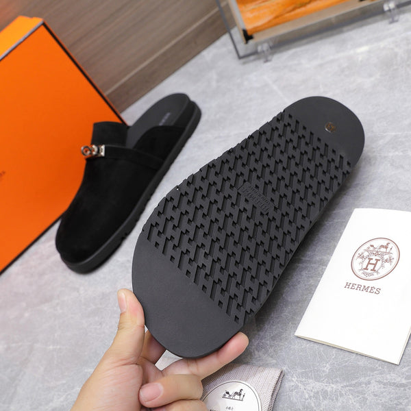 HM 25 Carlotta Mule Black Suede