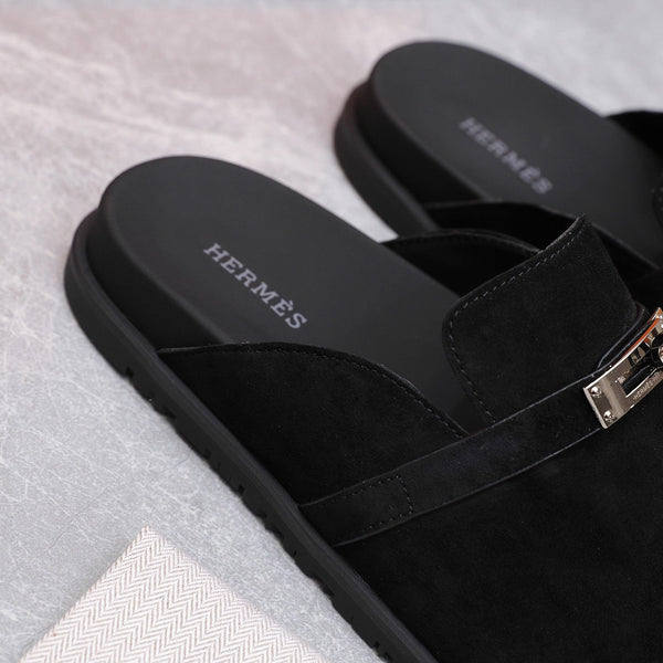 HM 25 Carlotta Mule Black Suede