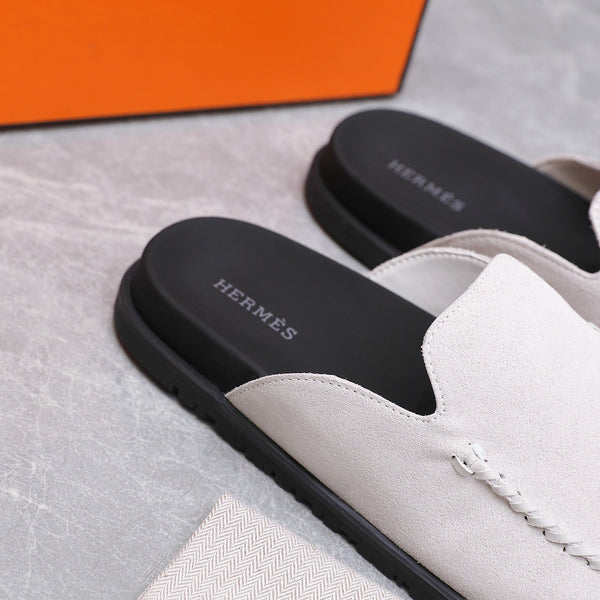 HM 25 Johan Mule Light Grey Suede