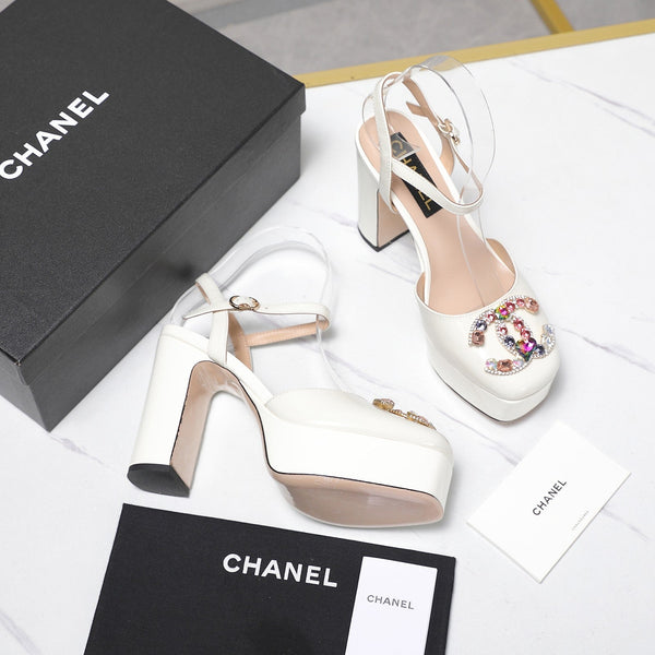 CC 25s Multicolor Stones Buckle Sandals 110mm White Patent Leather & Sheepskin 425825