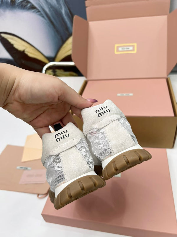 Miu TYRE Sneakers White Suede Lace 456325