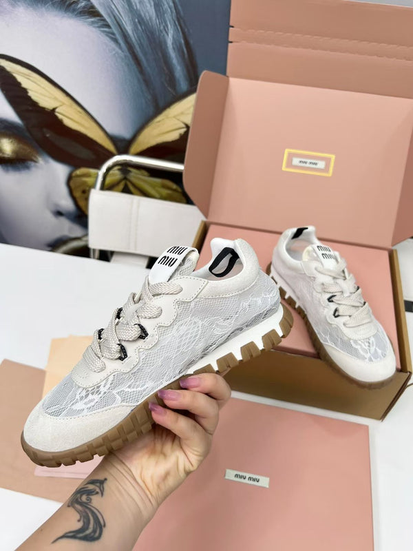 Miu TYRE Sneakers White Suede Lace 456325