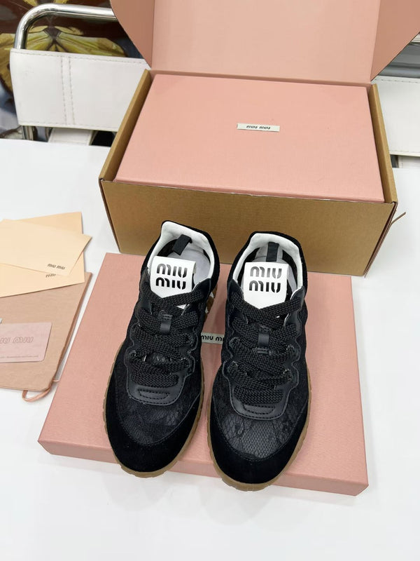 Miu TIRE Sneakers Nero Suede Lace 456326