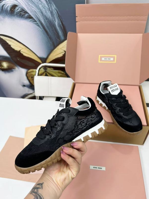 Miu TIRE Sneakers Nero Suede Lace 456326