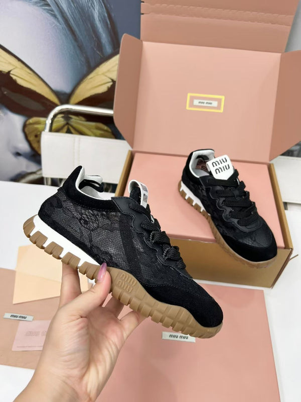 Miu TIRE Sneakers Nero Suede Lace 456326