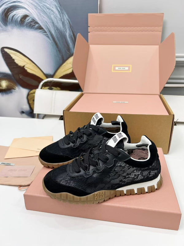 Miu TIRE Sneakers Nero Suede Lace 456326