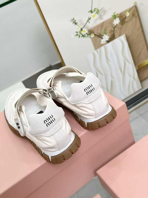 Miu Tyre Ballerina Shoes White Suede Fabric 456343