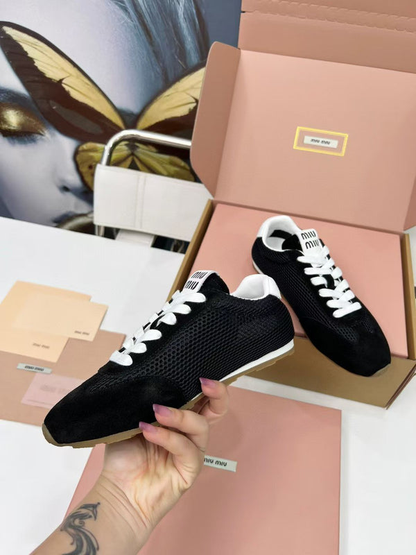 Miu Plume Sneakers Black Suede Lace 456348