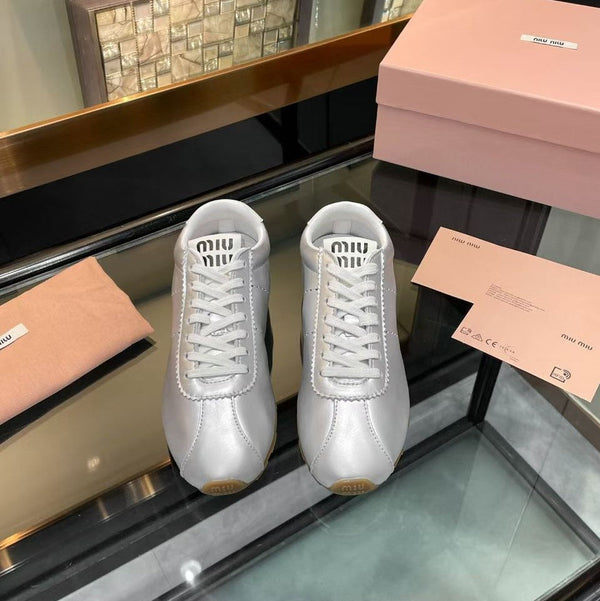 Miu Plume Sneakers Sliver Cowhide 456350