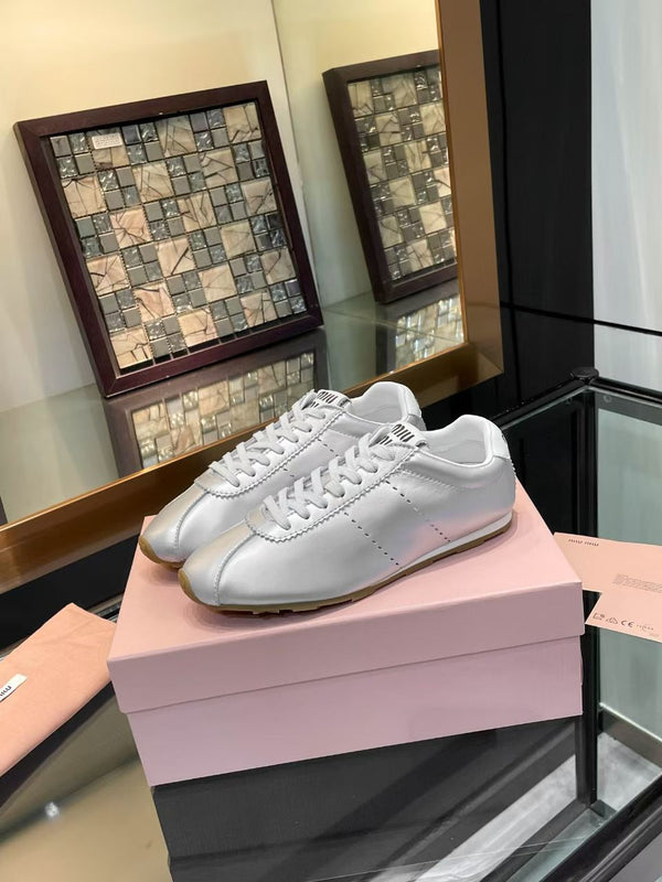 Miu Plume Sneakers Sliver Cowhide 456350
