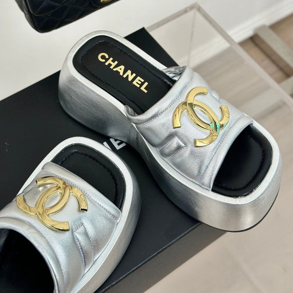 Large Double C Platform Slippers Silver