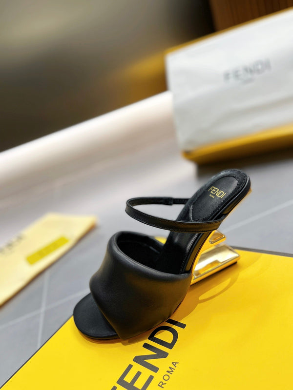 FENDI BAGUETTE HIGH-HEEL SANDALS 8 CM IN BLACK CALFSKIN