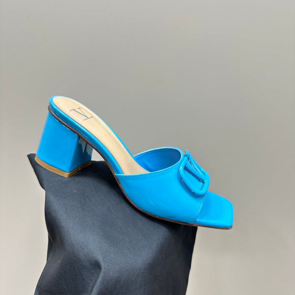 Vogo Signature High Shine Open Toe Sandals In Blue Glossy Lambskin 839817