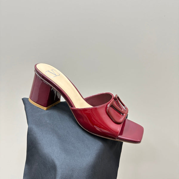 Vogo Signature High Shine Open Toe Sandals In Burgundy Glossy Lambskin 839829