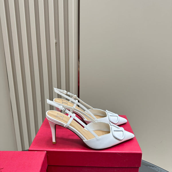 DÉCOLLETÉ SLINGBACK IN VERNICE BIANCA VLOGO SIGNATURUE 80MM