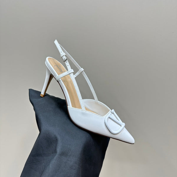 DÉCOLLETÉ SLINGBACK IN VERNICE BIANCA VLOGO SIGNATURUE 80MM