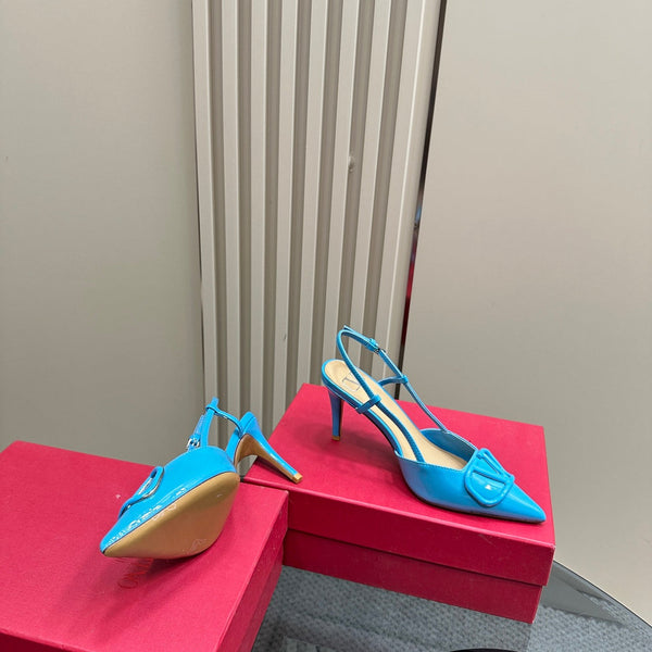VLOGO SIGNATURUE CERULEAN BLUE PATENT LEATHER SLINGBACK PUMP 80MM