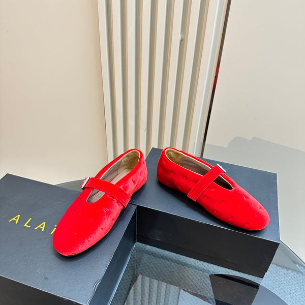 BALLERINE ALAIA IN VELLUTO ROSSO CILIEGIA