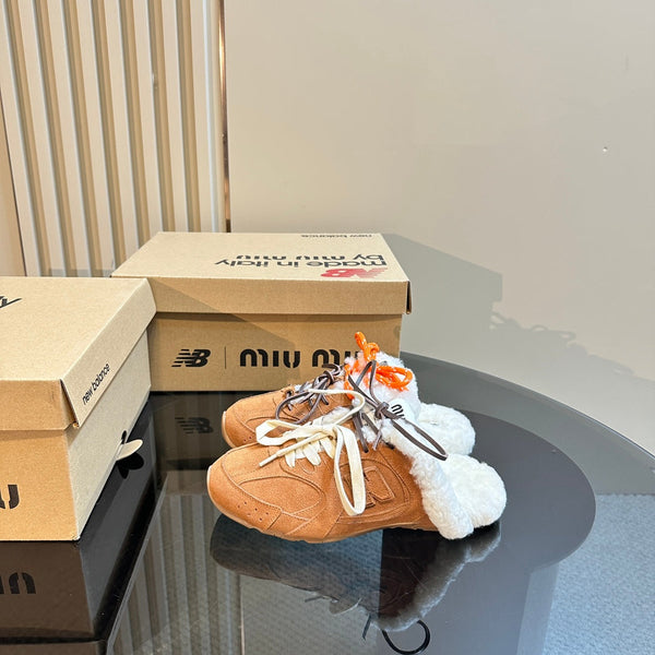 Miu x Balance 530 SL Mule Marrone Giallo Scamosciato