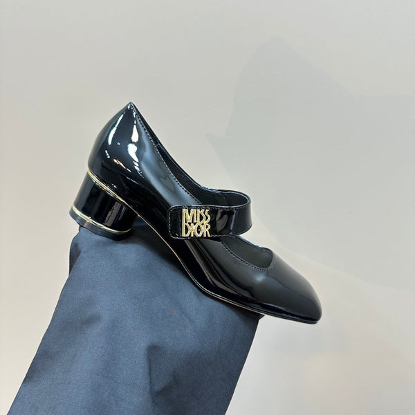 CD Miss Dior Pump 40mm Pelle di vacchetta nera lucida