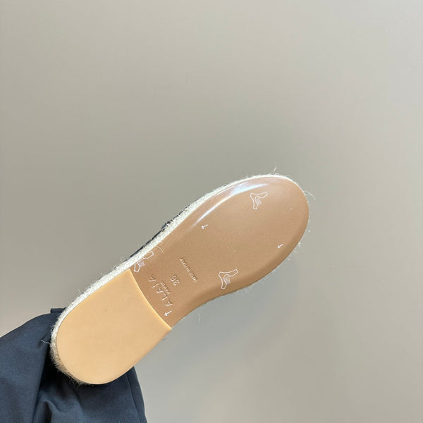 Alaila Vienne Espadrilles In Black Cowhide 946262