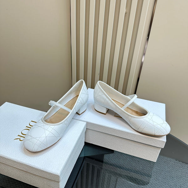 Ballerina CD in morbida pelle di vacchetta bianca