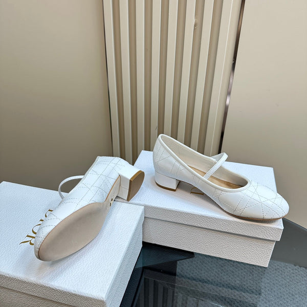 Ballerina CD in morbida pelle di vacchetta bianca