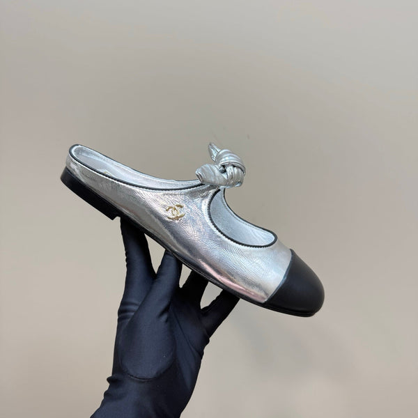 CC 25 Mule Flat Silver Sheepskin 239413